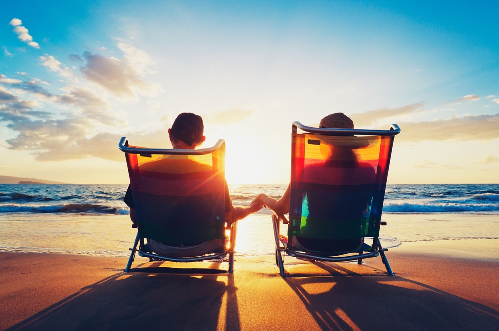 shutterstock_101208862-sit-beach